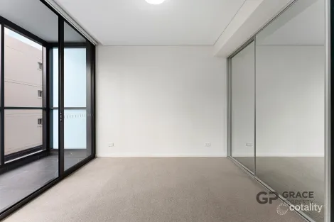 Property photo of 11 Bennelong Parkway Wentworth Point NSW 2127