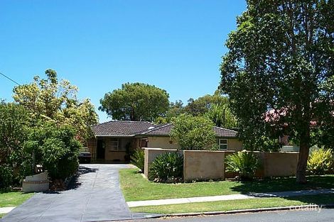 5 Pembroke St, Bicton, WA 6157