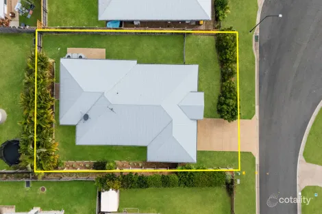 Property photo of 3 Karloom Close Kirkwood QLD 4680