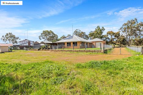 61 Bradford St, Waroona, WA 6215