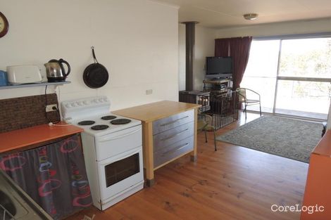 Property photo of 12 Katrina Crescent Glenmaggie VIC 3858