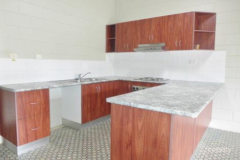 Property photo of 3/23-25 Mimosa Street Holloways Beach QLD 4878