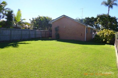 Property photo of 12 Aroona Avenue Broadbeach Waters QLD 4218
