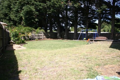 Property photo of 11/2-18 Bourke Road Oakleigh South VIC 3167