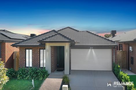 Property photo of 12 Waterbird Circuit Weir Views VIC 3338