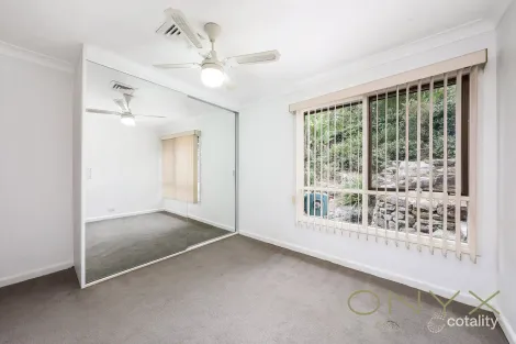 Property photo of 11 Lapis Crescent Bardwell Valley NSW 2207