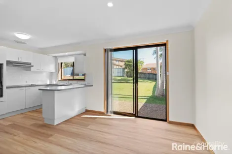 Property photo of 17 Simmons Drive Ulladulla NSW 2539