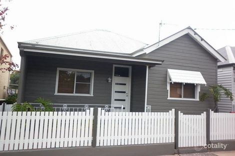 39 Cleary St, Hamilton, NSW 2303