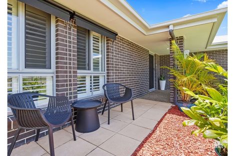 Property photo of 184 Ibis Boulevard Eli Waters QLD 4655