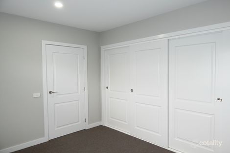 Property photo of 3/71 Thackeray Road Reservoir VIC 3073