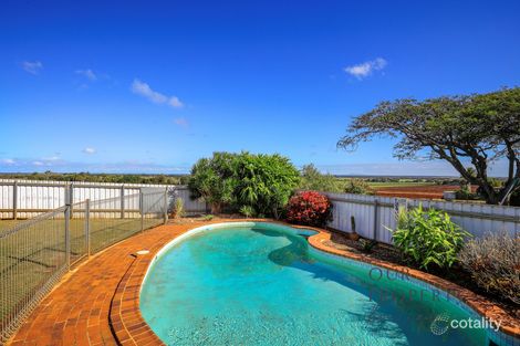 Property photo of 12 Linden Crescent Qunaba QLD 4670