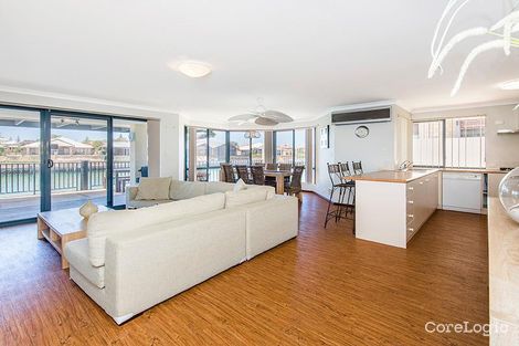 Property photo of 2 Voyager Close Wannanup WA 6210