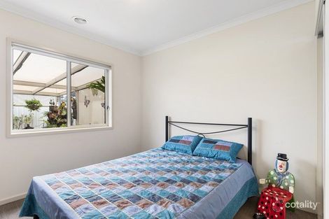 Property photo of 8 Elandra Drive Ascot VIC 3551