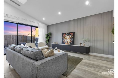 Property photo of 12 Caldera Street Donnybrook VIC 3064