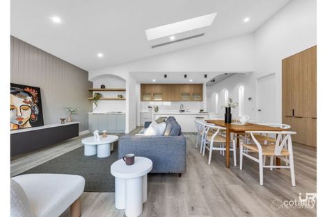 35 Butterfly Cres, Mickleham, VIC 3064