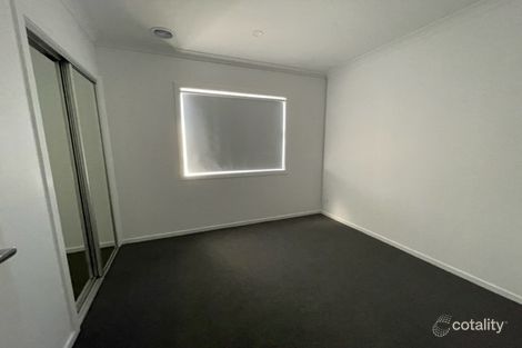 Property photo of 33 Sunflower Drive Beveridge VIC 3753