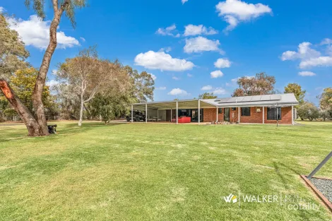 Property photo of 58 Gray Road Kyabram VIC 3620
