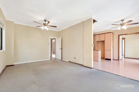 Property photo of 36 Waterside Crescent Carramar NSW 2163