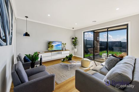 Property photo of 16 Erasmus Avenue Craigieburn VIC 3064