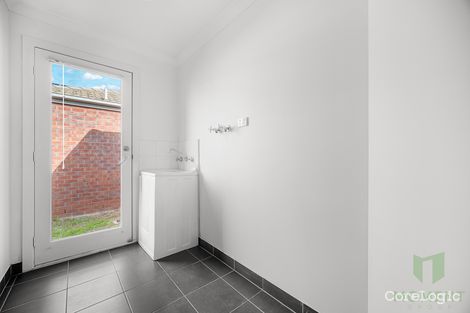 Property photo of 48 Hamish Drive Tarneit VIC 3029