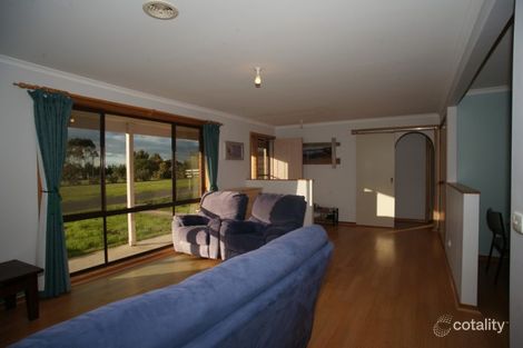 Property photo of 80 Considine Drive Yinnar South VIC 3869