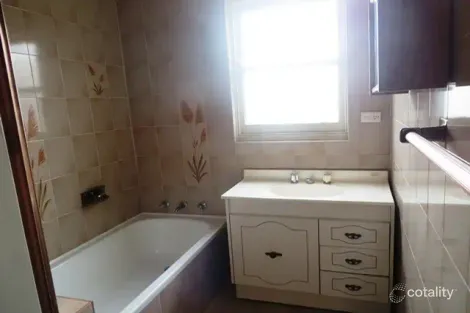 Property photo of 11 Meadows Road Cabramatta West NSW 2166