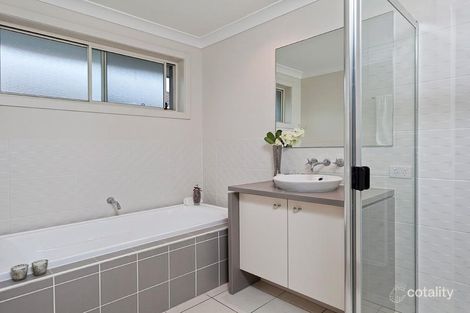 Property photo of 11 Crowcombe Place Carseldine QLD 4034