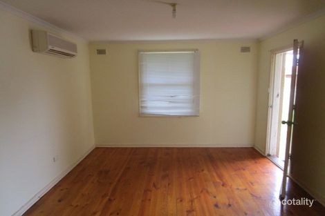 Property photo of 21 Samuel Street Smithfield SA 5114