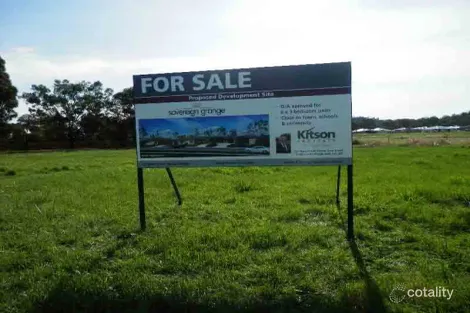 Property photo of 19 Trumper Street Boorooma NSW 2650