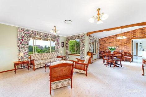 Property photo of 19 Camelot Close Kirkham NSW 2570