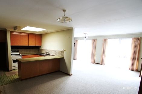 Property photo of 2/19 Pinecrest Drive Highton VIC 3216