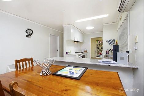 Property photo of 7 Willow Drive Kennington VIC 3550