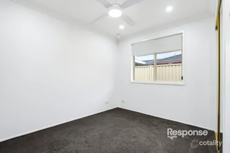 Property photo of 17 Hillside Circuit Cranebrook NSW 2749