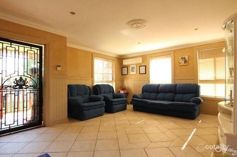 Property photo of 64 Charter Street Sadleir NSW 2168