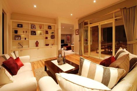 Property photo of 9 Bonneville Parade Pakenham VIC 3810
