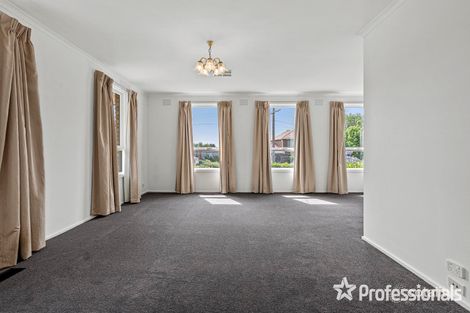 Property photo of 4 Woodpecker Pass Chirnside Park VIC 3116