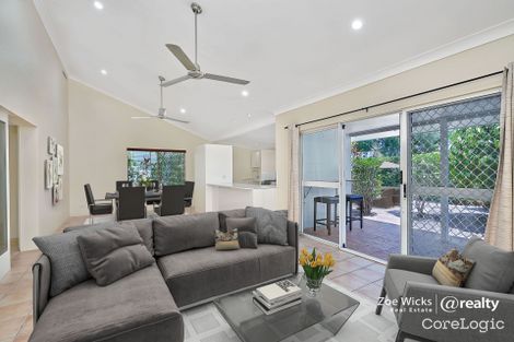 Property photo of 2/5-6 Seary Close Whitfield QLD 4870