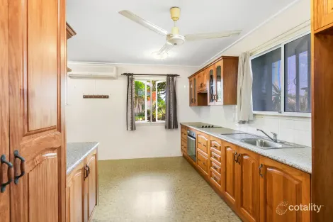 19 Cattle St, Edmonton, QLD 4869