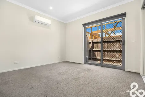 Property photo of 4/15 Dennis Street Reservoir VIC 3073