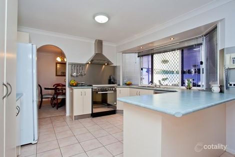 Property photo of 32 Cremorne Court Kippa-Ring QLD 4021