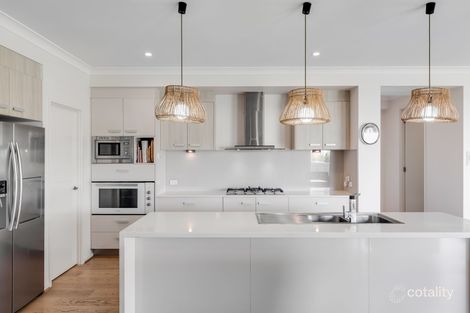 Property photo of 3 Ella Court Cotswold Hills QLD 4350