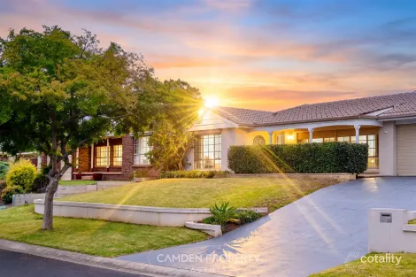 27 Peppercorn Ave, Narellan, NSW 2567