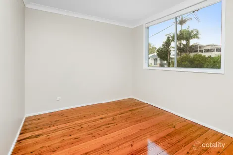 Property photo of 22 Kiarama Avenue Kiama Downs NSW 2533