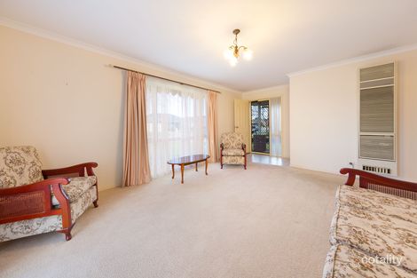 Property photo of 3 Privett Place Lavington NSW 2641