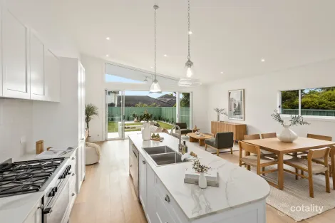 44 Fairy Ave, Fairy Meadow, NSW 2519