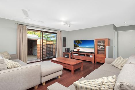 Property photo of 4/127 Sunshine Boulevard Mermaid Waters QLD 4218