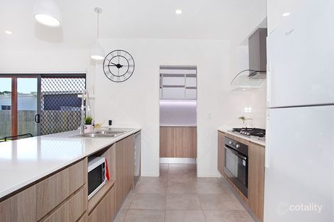 Property photo of 15 Honeyeater Place Bli Bli QLD 4560