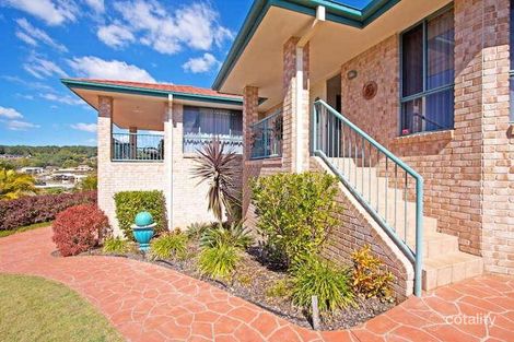 Property photo of 4 Tyrone Terrace Banora Point NSW 2486