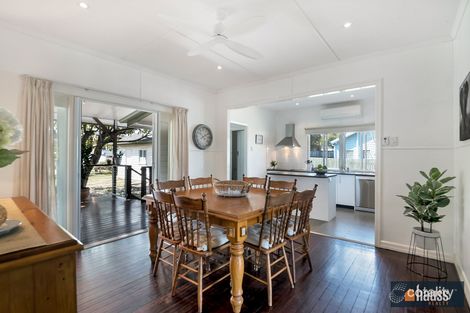 Property photo of 16 Calston Street Oxley QLD 4075