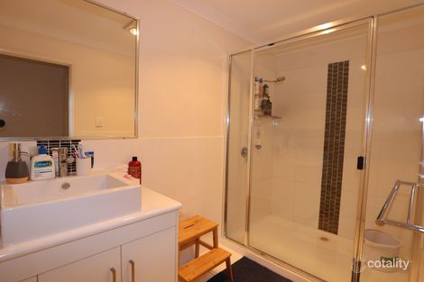 Property photo of 1/44 Lakeside Drive Emerald QLD 4720